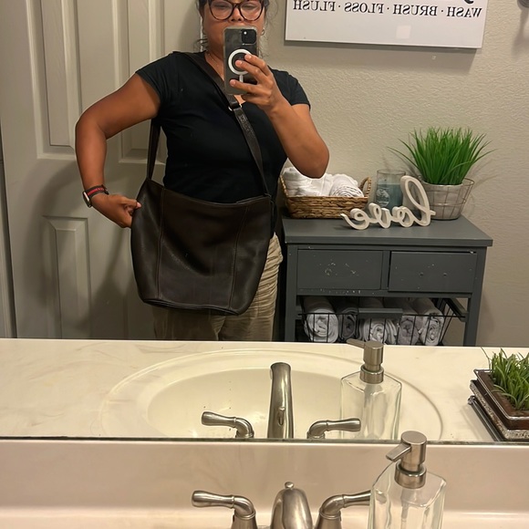 Coach leather  purse - Picture 7 of 17